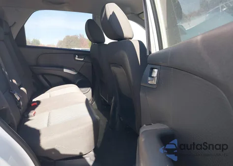 2010 Kia Sportage Lx V6 z USA, uszkodzony, nr VIN KNDKGCA35A7695826